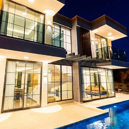 Miel Suites-3 Luxury With Private Pool&sauna Villa *