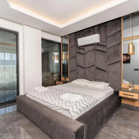 Miel Suites-3 Luxury With Private Pool&sauna Villa Kalkan