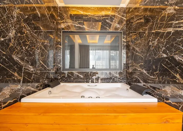 Miel Suites-3 Luxury With Private Pool&sauna Kalkan